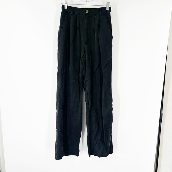 Reformation Mason High Rise Pleated Pants Black - Picture 2 of 8